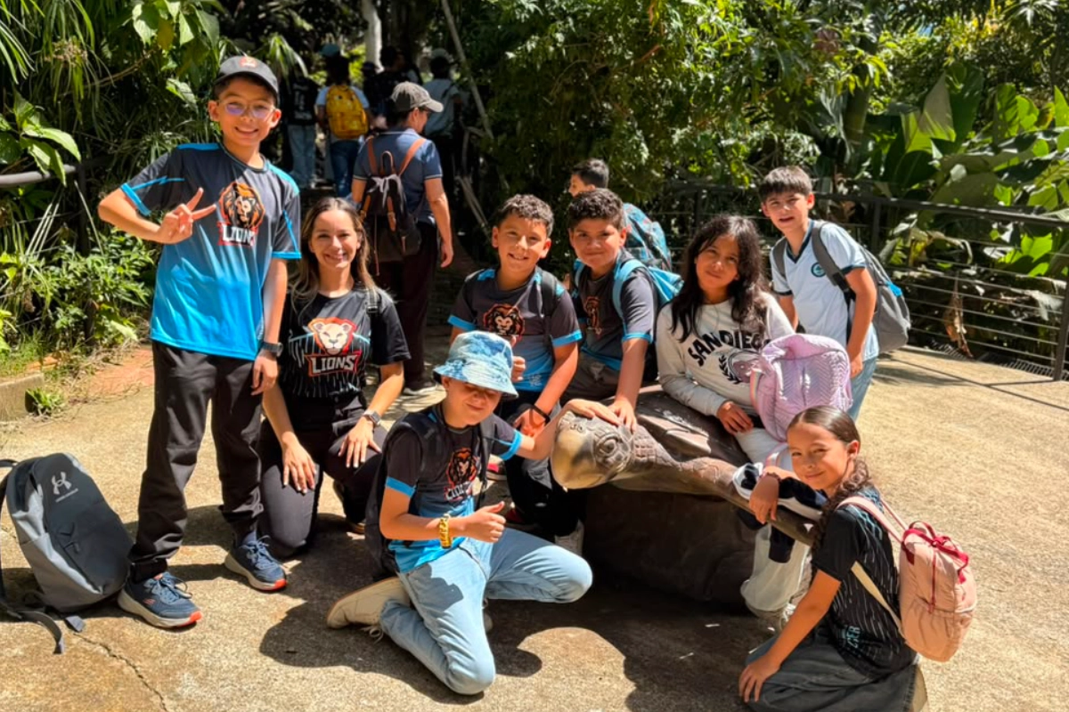 Comunidad Educativa Crecer