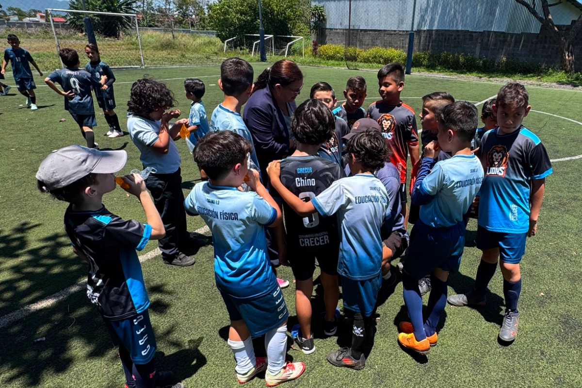 Comunidad Educativa Crecer